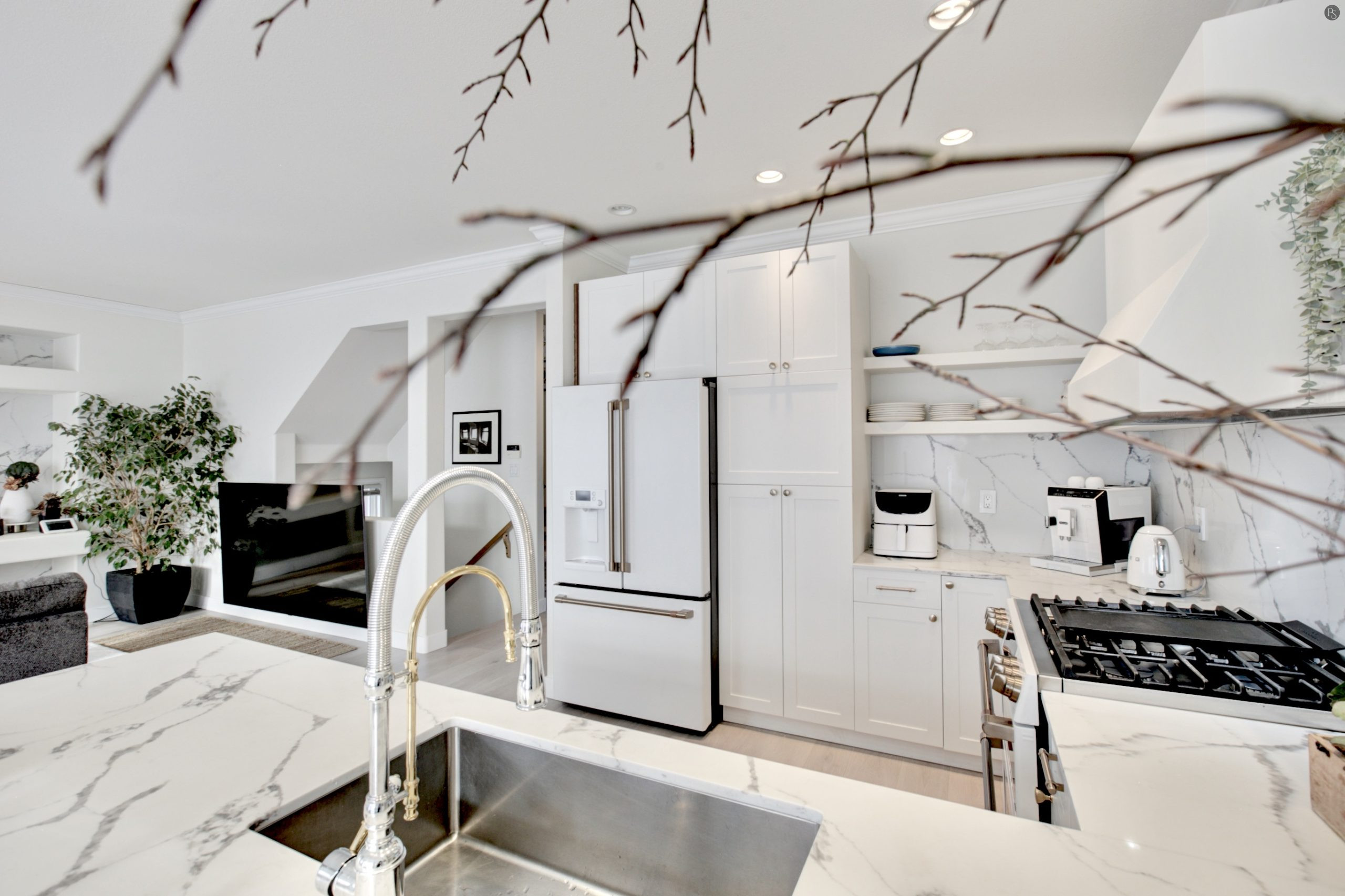 Port Coquitlam House